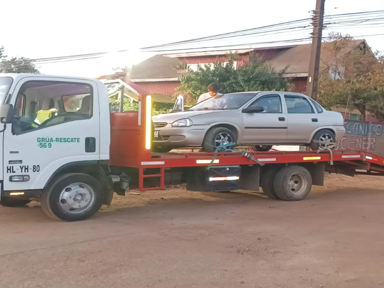 Asistencia vial en carretera cercana a Collipulli